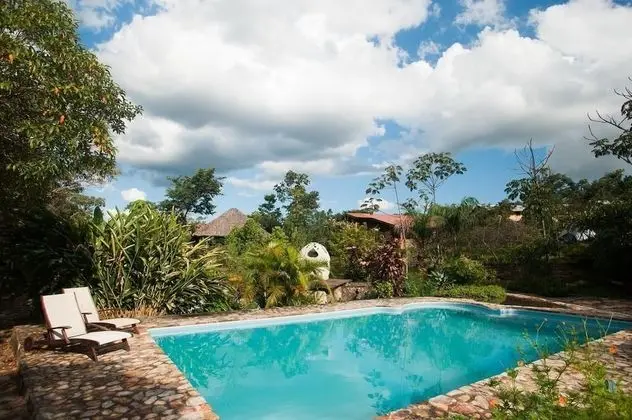 Hostel Catavento Chapada dos Veadeiros - Havuz