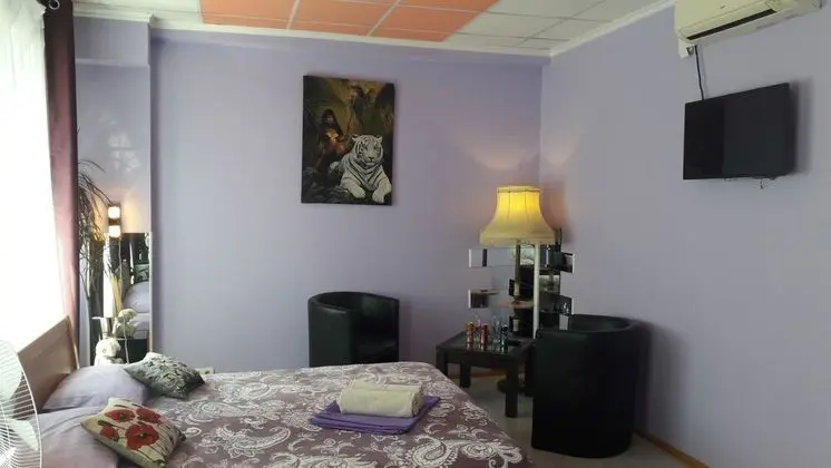 Hotel and Hostel Comfort