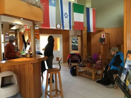 Hostel del Glaciar Pioneros - Lobi