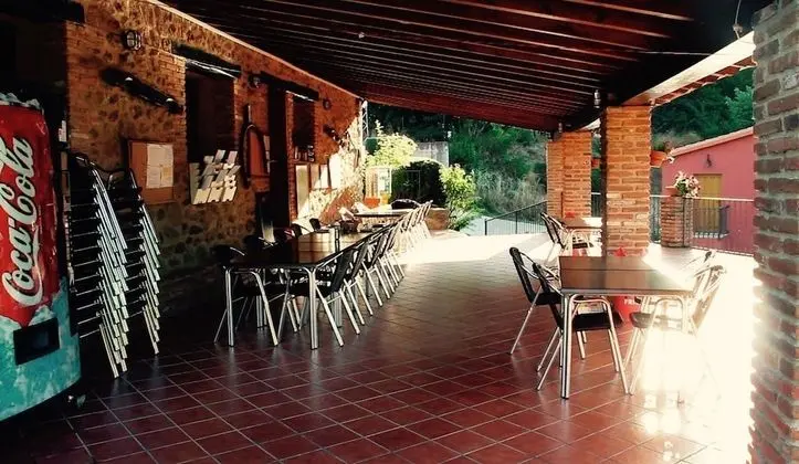 Hostel El Lago Caceres - Yerinde Yemek
