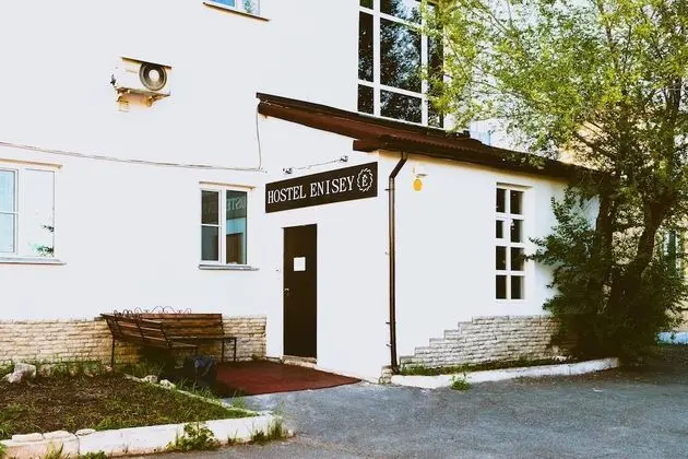 Hostel Enisey - Dış Mekan