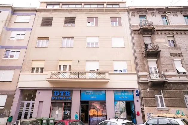Hostel Kings n' Queens - Dış Mekan