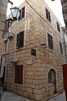 Hostel Korcula - Dış Mekan