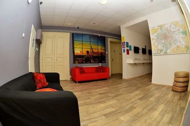 Hostel One Home - Öne Çıkan Resim