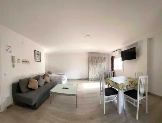 Hostel Penedes - Öne Çıkan Resim