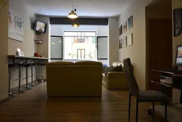Hostel Usturre - Lobi