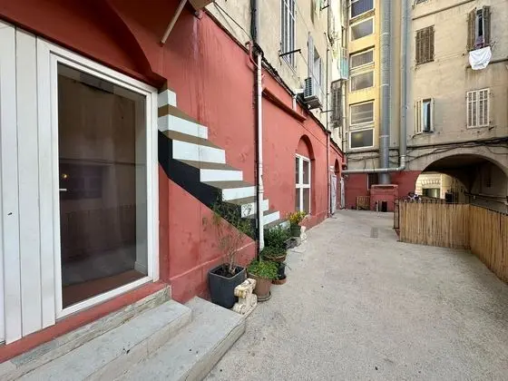 Hostel Vertigo Vieux Port - Dış Mekan