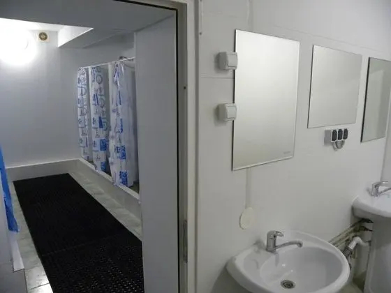 Hostel Yug - Banyo Tipleri
