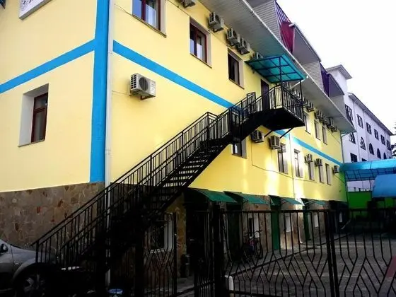 Hostel Yug - Dış Mekan