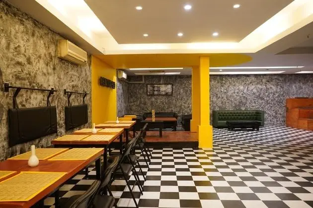 The Hosteller Delhi - Yerinde Yemek