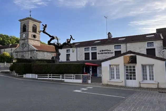 Hostellerie Au Rendez-vous des Amis - Dış Mekan