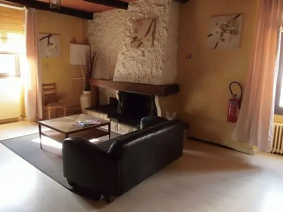 Hostellerie Au Rendez-vous des Amis - Lobi