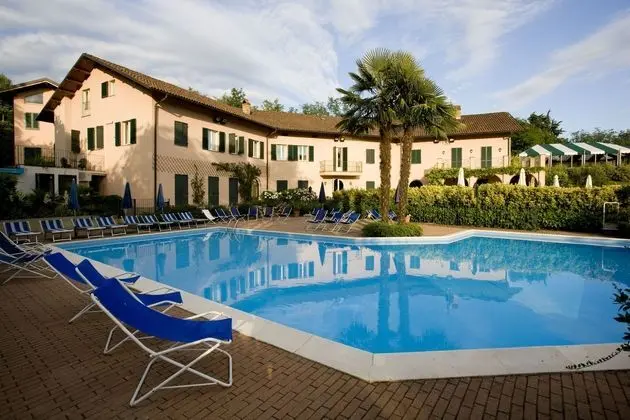 Hostellerie Du Golf - Havuz