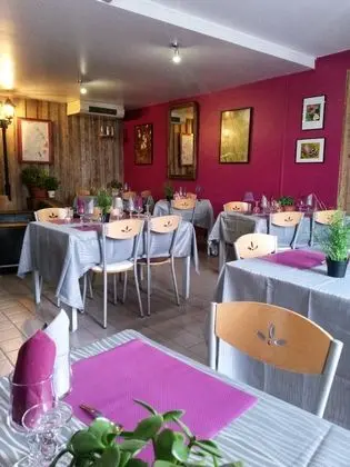 Hostellerie du Randonneur - Yerinde Yemek
