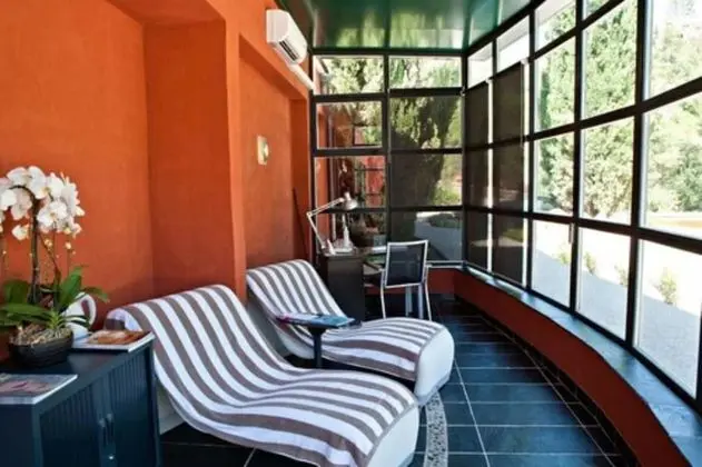 Hostellerie Les Gorges de Pennafort - Spa