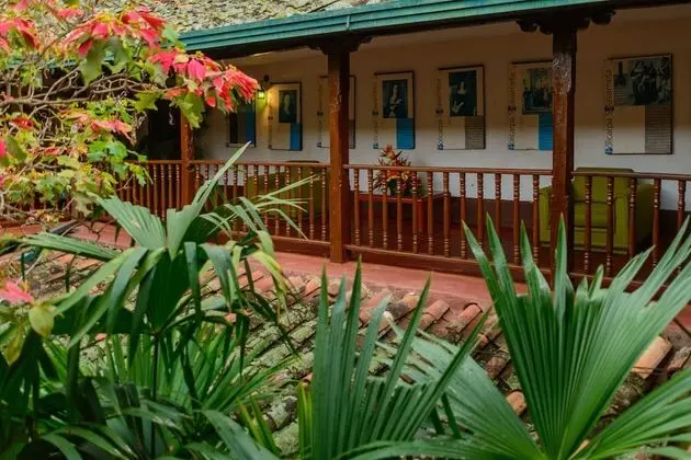 Hosteria Colonial La Cueva de Leo
