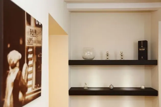 Hosthub 2 Bedroom near Dry Bridge SmartTV - İç Mekan