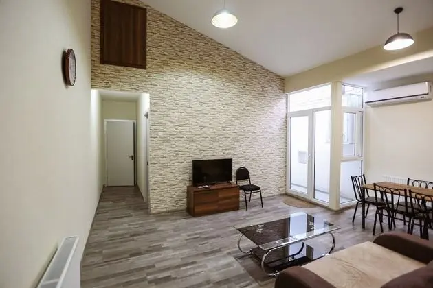 HostHub Apartment Heart of Tbilisi - Lobi