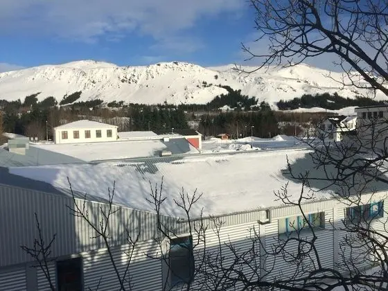 Hot Springs Hostel - Oda Manzaraları