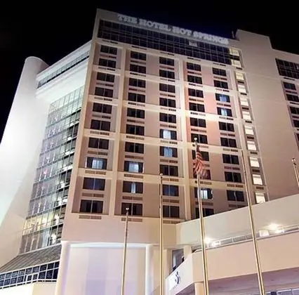 The Hotel Hot Springs & Spa Trademark Collection b