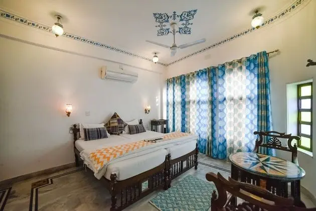Hotal Devraj Niwas on Lake Pichola Udaipur - Oda