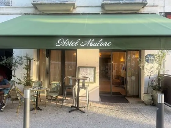 Hôtel Abalone - Dış Mekan