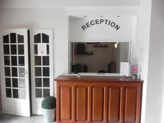 Hôtel Aiglon Bylitis - Lobi