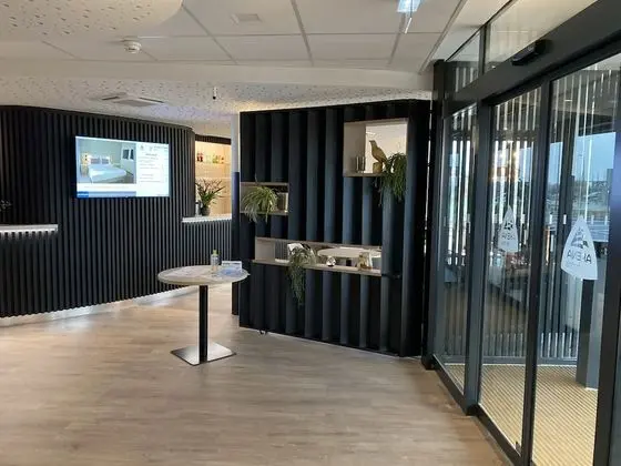 Hôtel AKENA TROYES - La Chapelle-Saint-Luc - Lobi