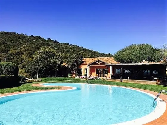 Hôtel Aldiola Country Resort, The Originals Relais