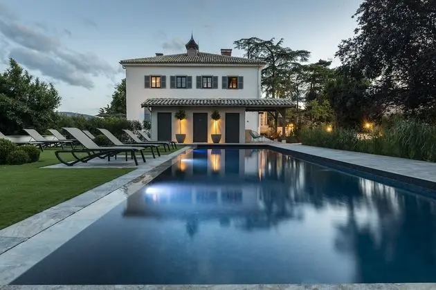 Hôtel Villa Alexandre - 1