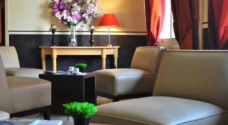 Hôtel Alliance Lourdes - Lobi