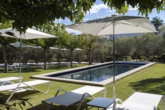 Hôtel b design & Spa - Havuz