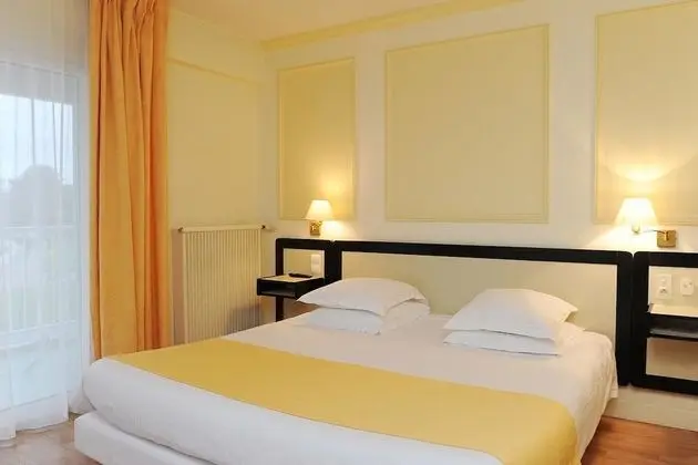 Hôtel Beau Rivage - Oda