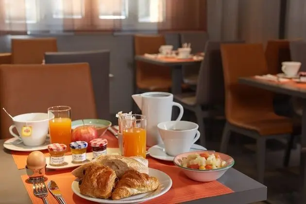 Hôtel Beaugrenelle Saint Charles - Yerinde Yemek
