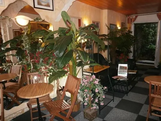 Hôtel Beauséjour - Yerinde Yemek