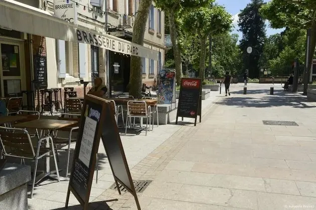 Hôtel Brasserie du Parc - Dış Mekan