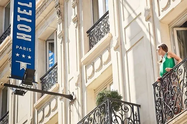 Hôtel Cervantes by Happyculture
