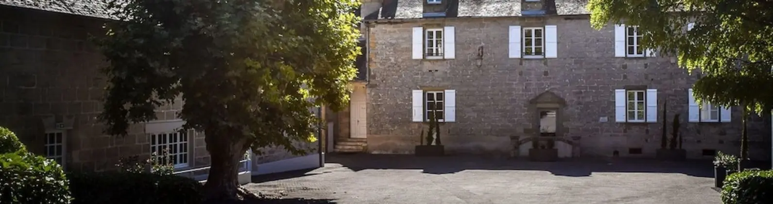 Hôtel Château Lacan - Dış Mekan