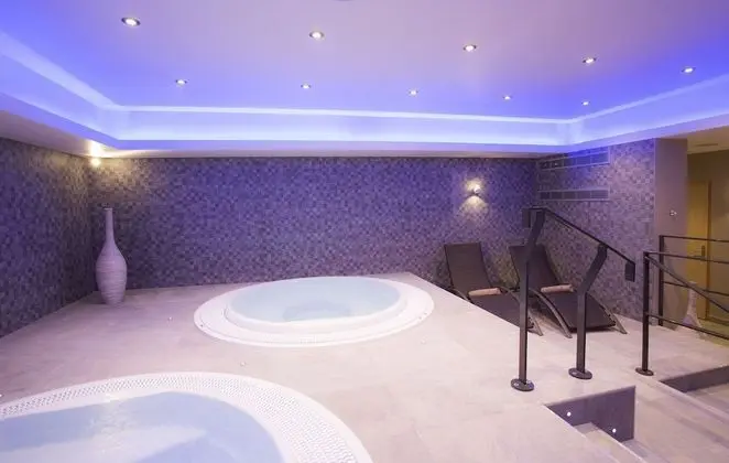 Hôtel Club mmv Val Thorens - Les Arolles - Havuz