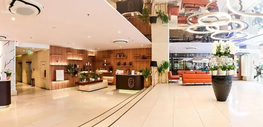 HÔTEL COLLINE