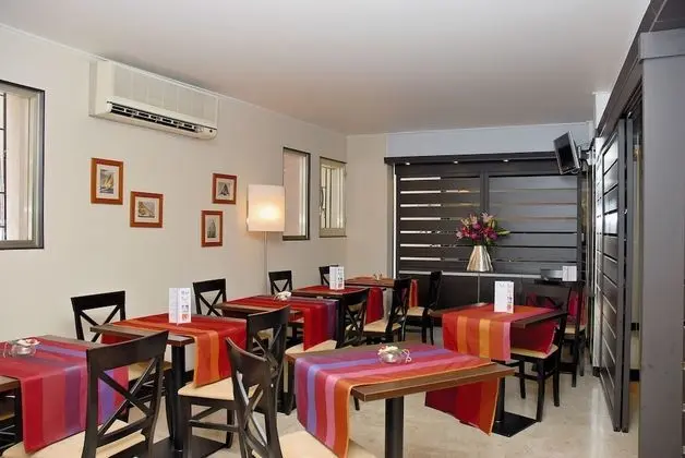 Hôtel Comté de Nice - Yerinde Yemek