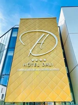 Hôtel Dali Val D'Europe - Dış Mekan