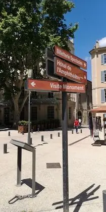 Hôtel de l'Amphithéâtre - Dış Mekan
