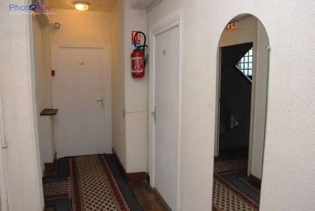 Hôtel des Arcades - Lobi