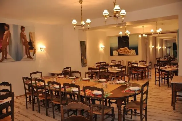 Hôtel des Eaux-Bonnes - Yerinde Yemek