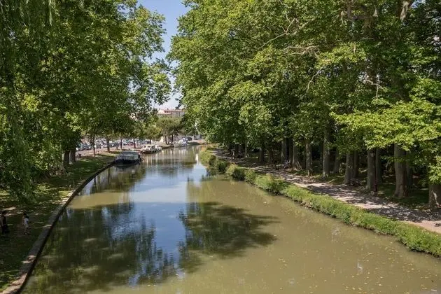 Hôtel du Canal - Dış Mekan