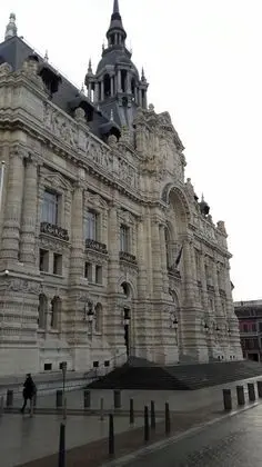 Hôtel du Centre - Dış Mekan