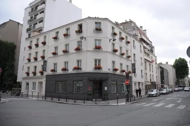 Hôtel Eiffel Saint Charles