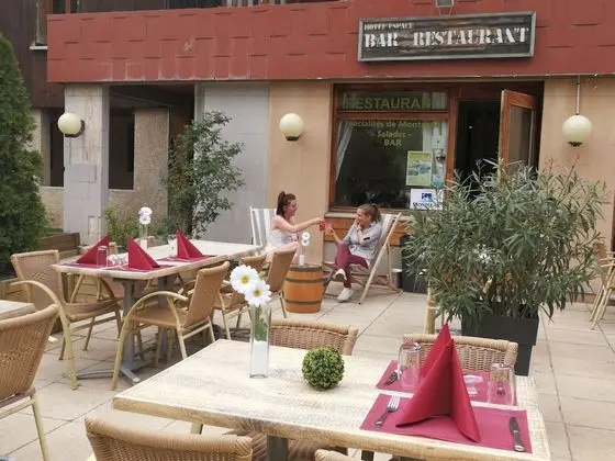 Hôtel Espace - Dış Mekan