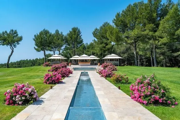 Hôtel et Spa du Castellet - Dış Mekan